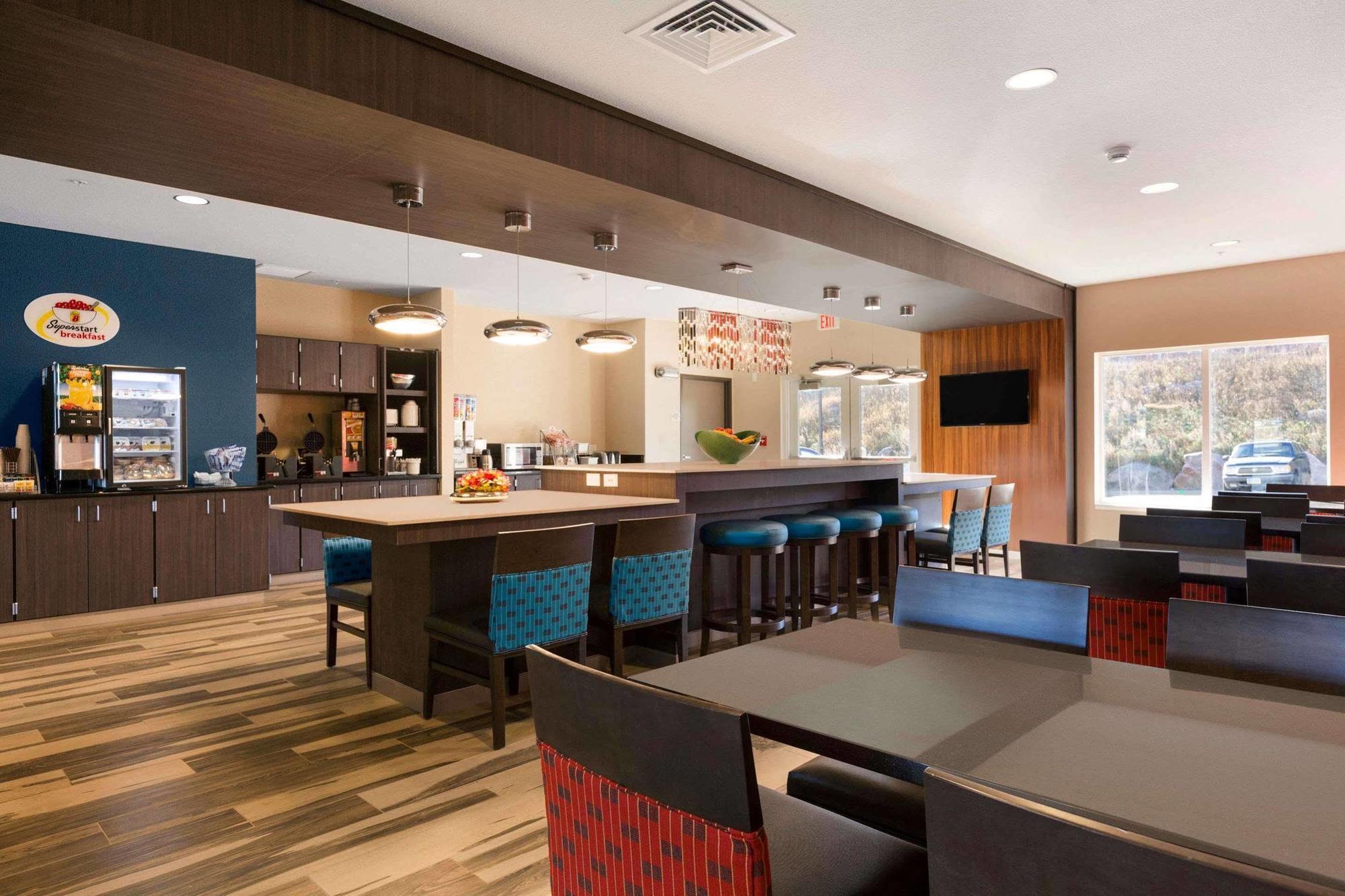 Best Western Roosevelt Place Bismarck Eksteriør billede